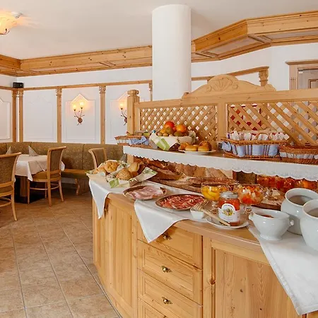 Garni Elisir Отель Арабба
