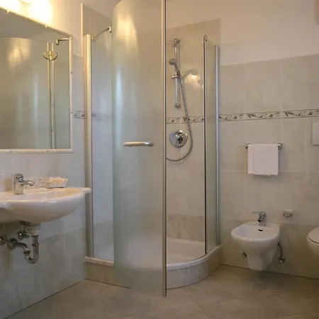 Отель Garni Elisir
